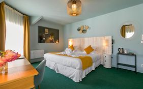 Le Central Boutique Hotel